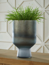Diamond Furniture - Ashley Furniture - Pennmore Vase - Vase - A2000813